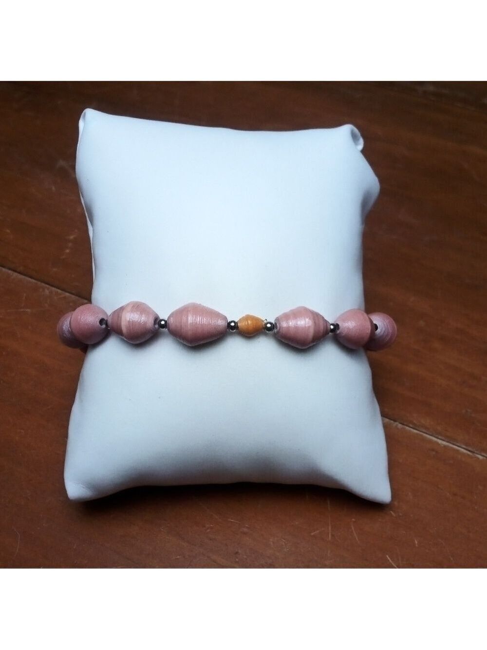 Bracelet, stretchy, peach colored beads